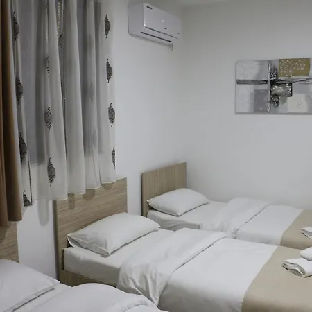 Hotel Old 3*